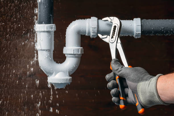 Professional Plumbing technician working in Saint Benedict, OR